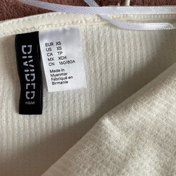 H&M white dress - Picture 2 of 2